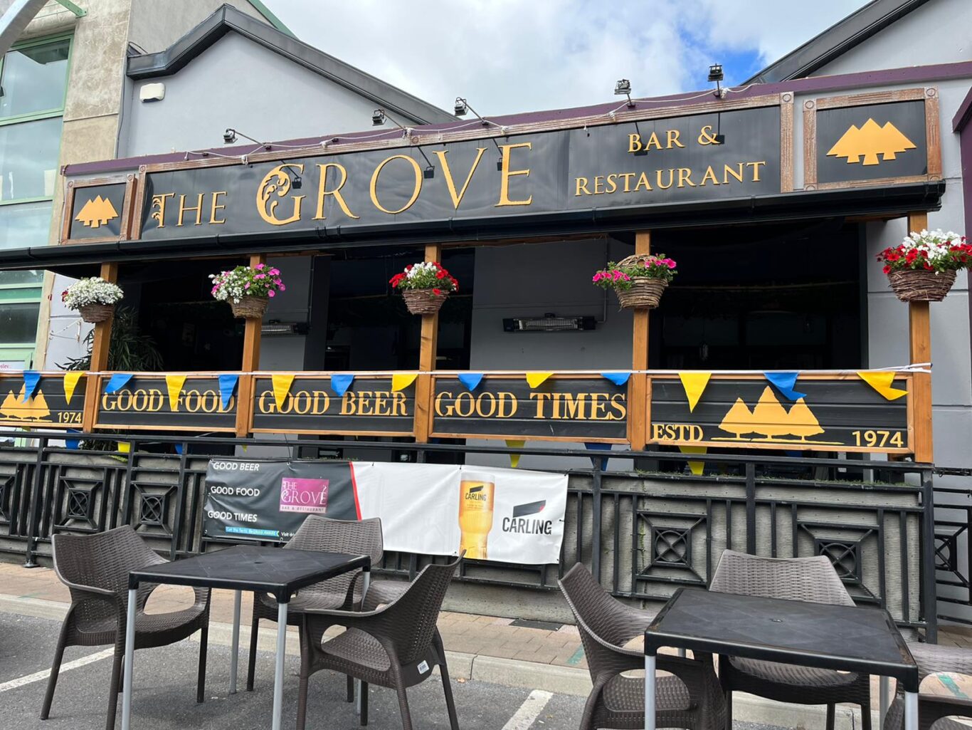 The Grove Bar & Restaurant
